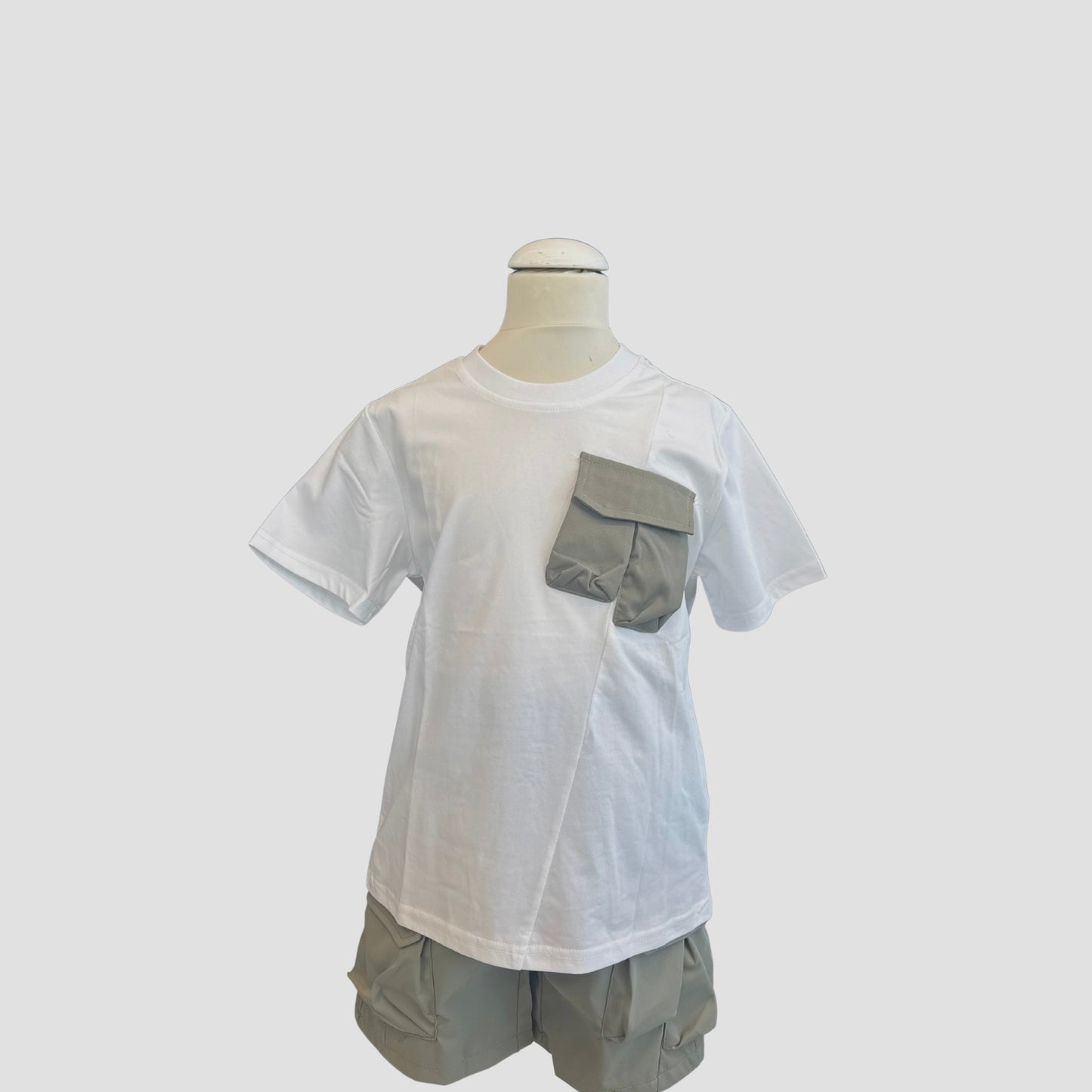 White Utility Pocket Set for Boys
